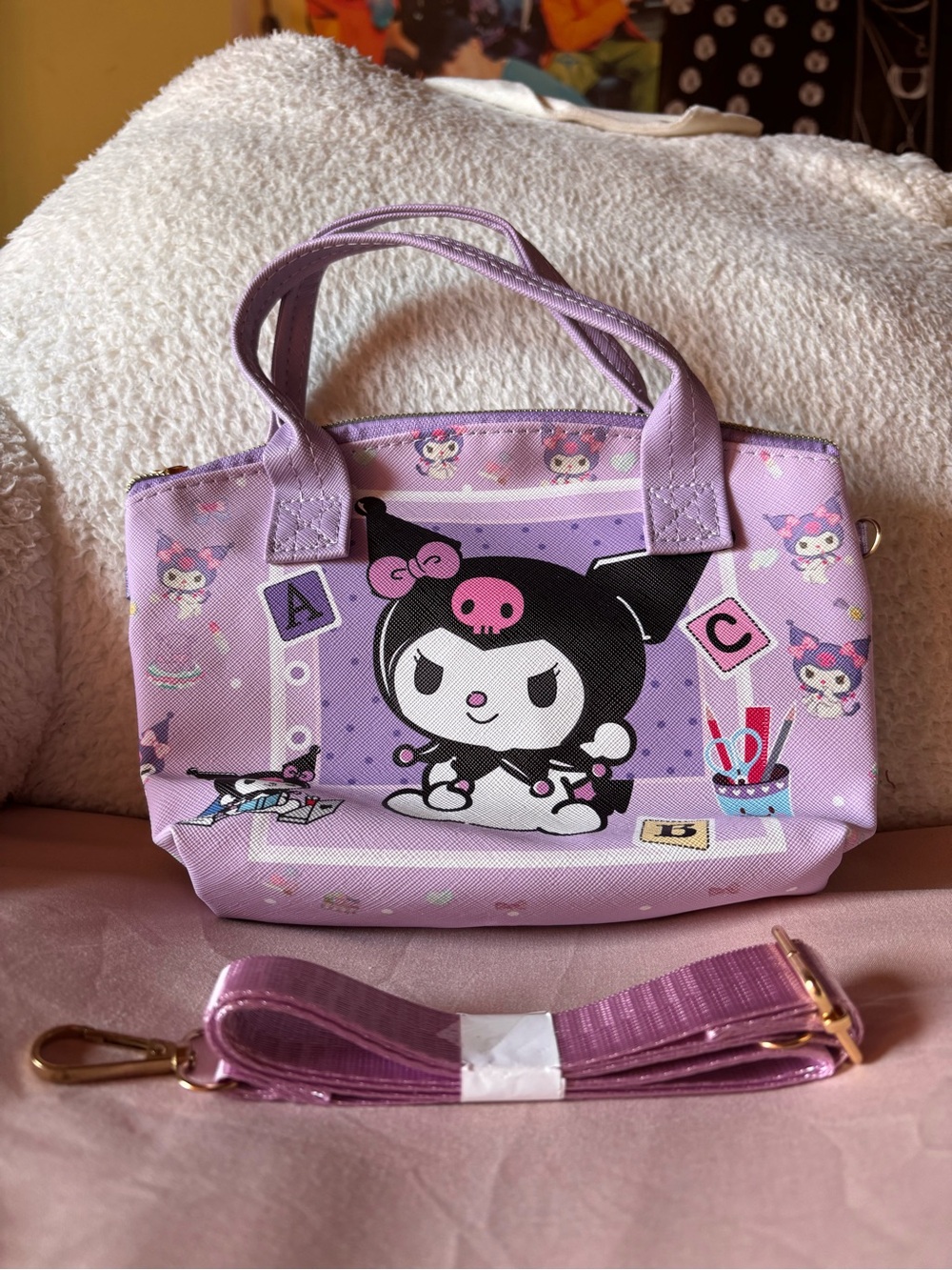 Kuromi handbag with strap